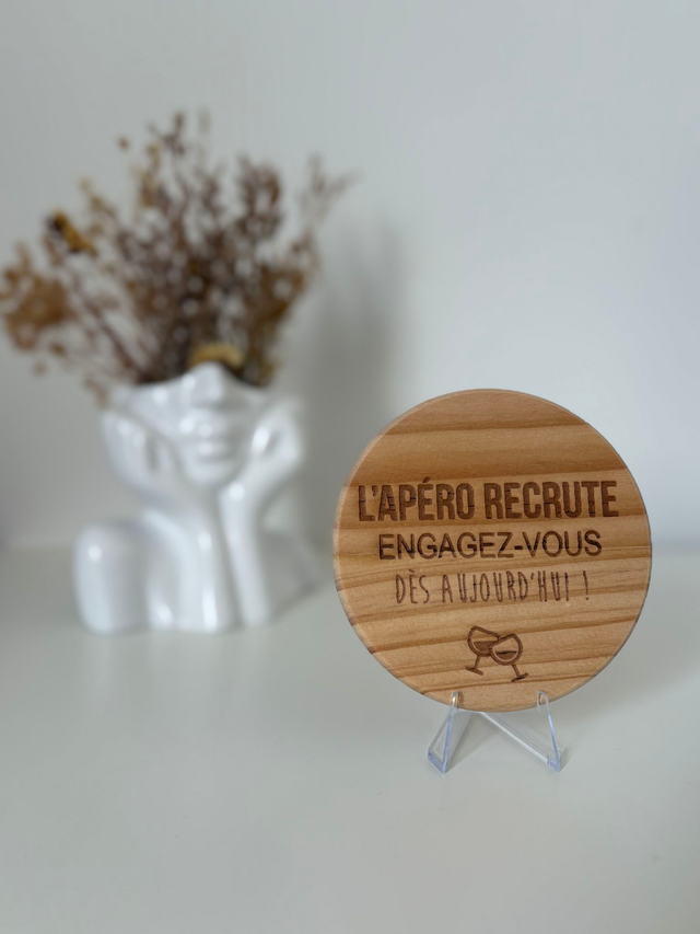 Sous verre "L'apéro recrute , engagez vous"