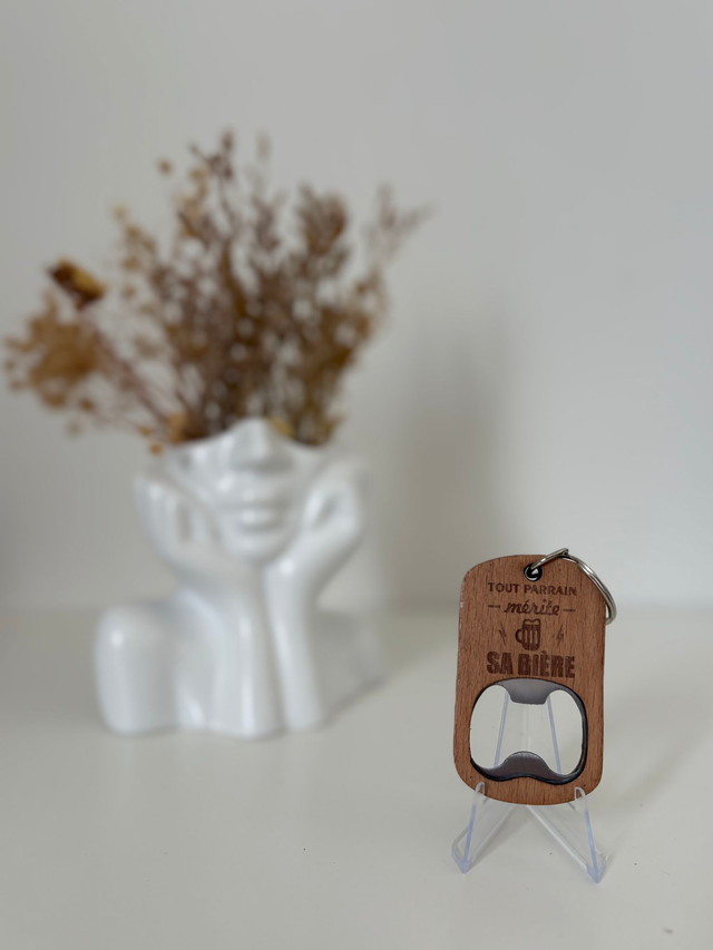 Porte clé décapsuleur "Tout parrain mérite sa bière"