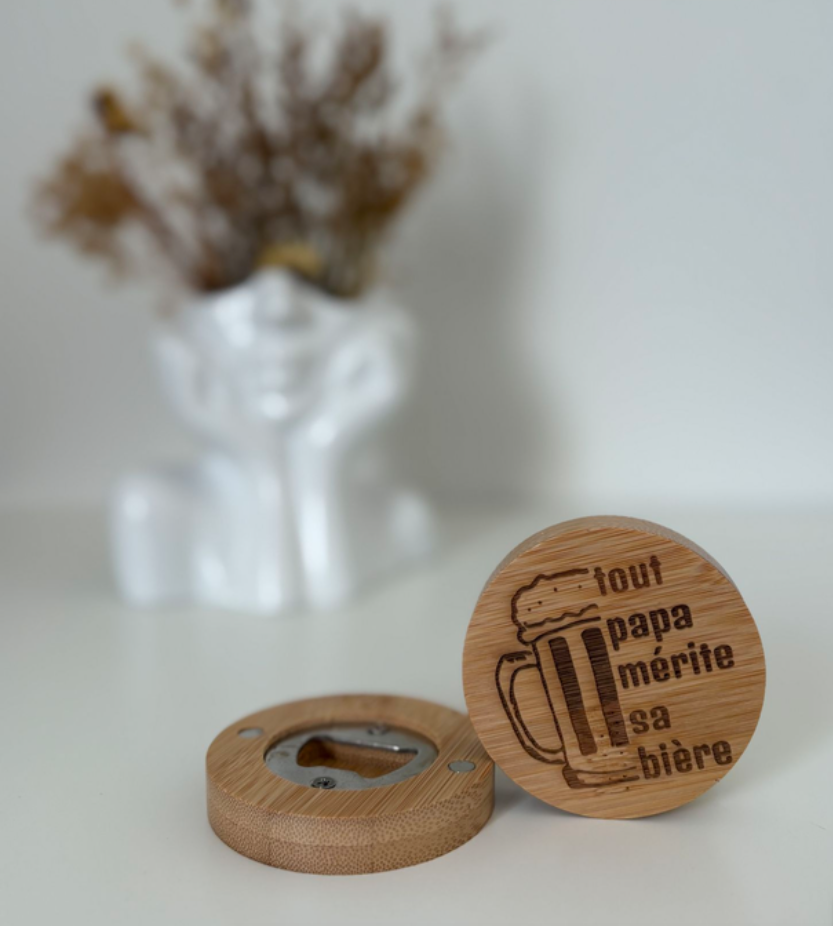 Décapsuleur aimanté "Tout papa mérite sa bière"