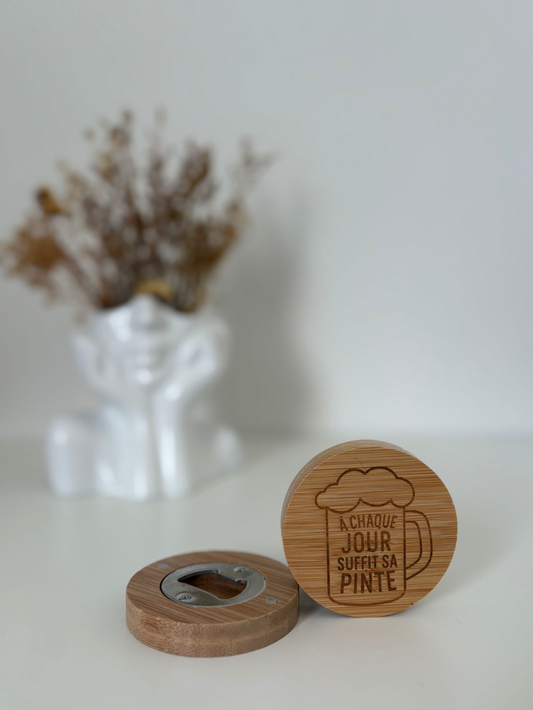 Décapsuleur aimanté "A chaque jour suffit sa pinte"