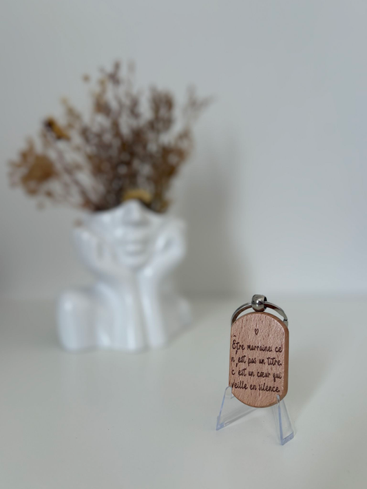 Porte clé "Être marraine ce n'est pas un titre..."